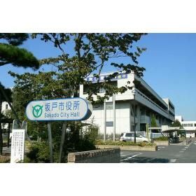 役所　坂戸市役所（役所）まで1182m