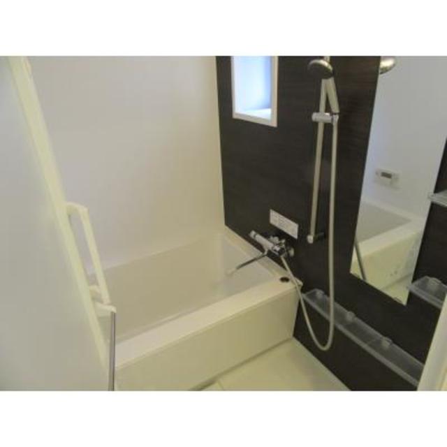 バス・シャワールーム　※写真は同タイプ住戸です。