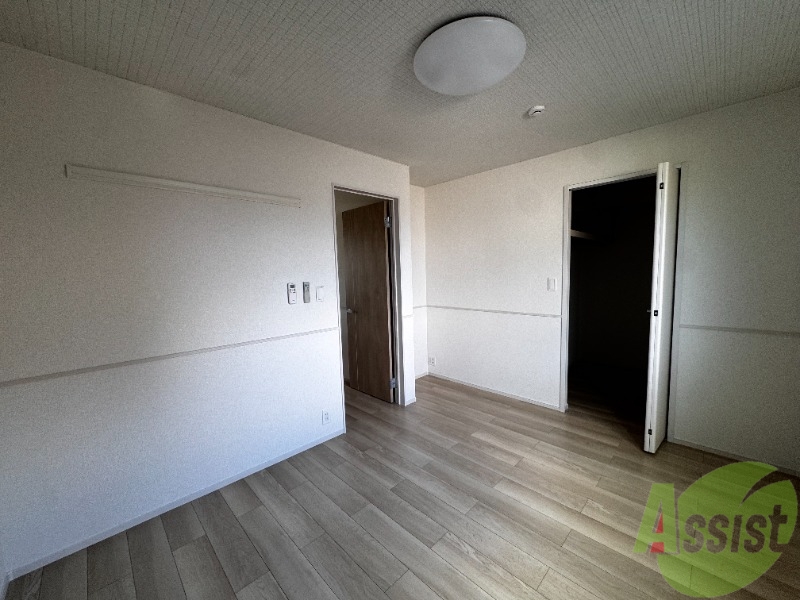 その他部屋・スペース　寝室になりそうな洋室です。広くて使いやすそうですね。