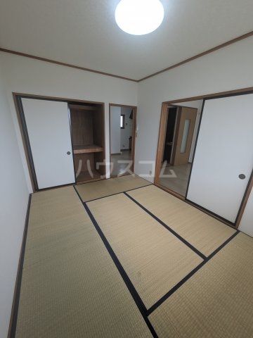 フェニックス柚木の内装写真