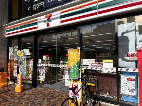 コンビニ　セブンイレブン 大阪弁天町駅前店（コンビニ）まで832m