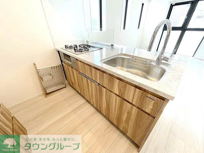 キッチン　お問合せは(株)タウンハウジング赤坂店へ【03-5563-…