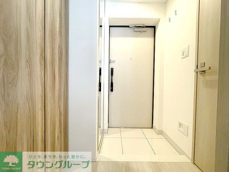 玄関　お問合せは(株)タウンハウジング赤坂店へ【03-5563-…
