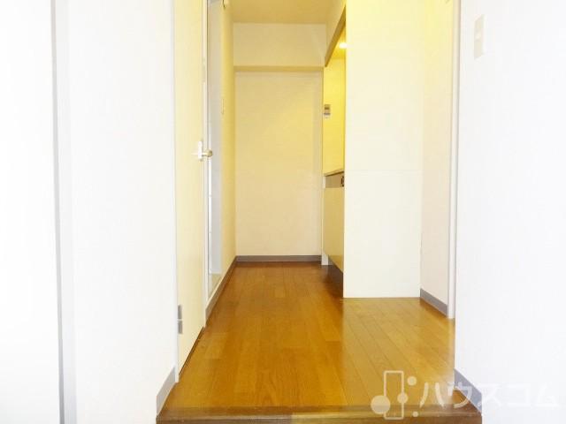 玄関　玄関を開けるとこんな感じのお部屋です☆