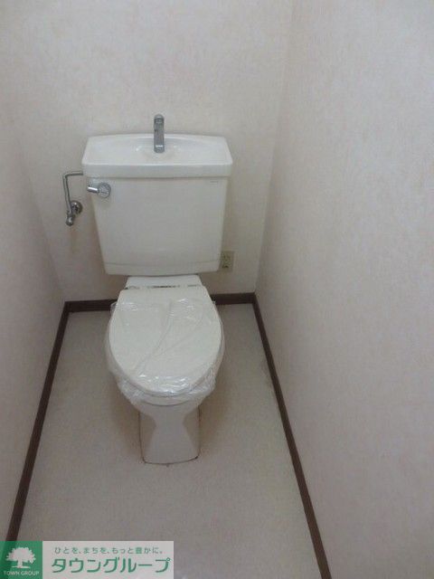 トイレ　広々としてますね。