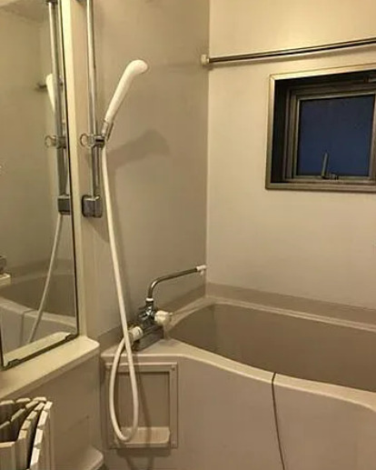 バス・シャワールーム　※別部屋の参考写真です。