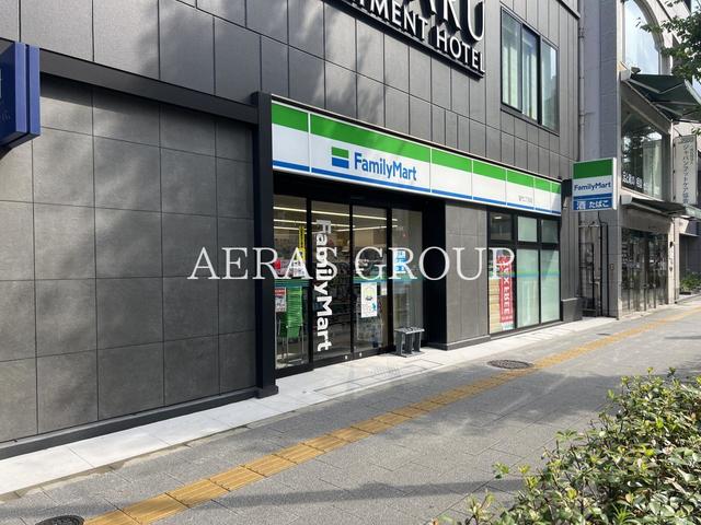 コンビニ　ファミリーマート 雷門二丁目店（コンビニ）まで302m