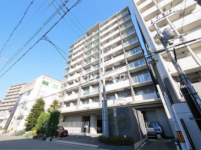 建物外観　★ ★ 口コミ２００件以上　評価４.９のお店 ★ ★