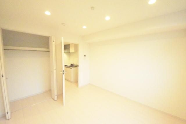 居室・リビング　★★広々したお部屋★★