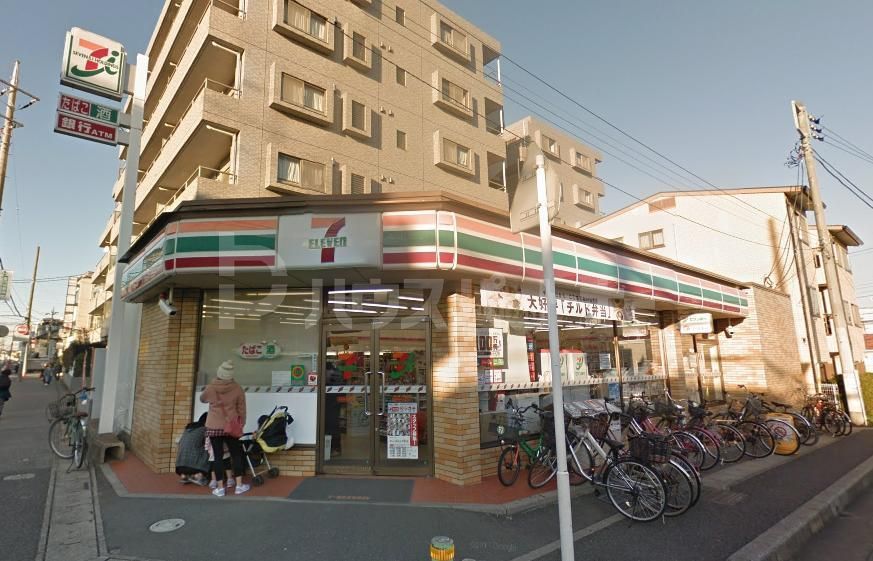コンビニ　セブンイレブン船橋薬円台駅前店（コンビニ）まで230m