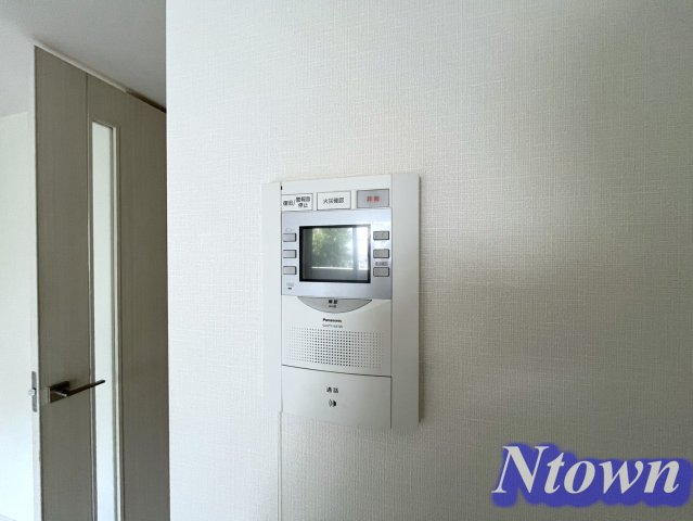 セキュリティ　モニター付きです。