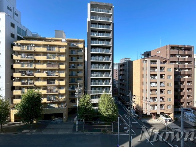 建物外観　外観は落ち着いています
