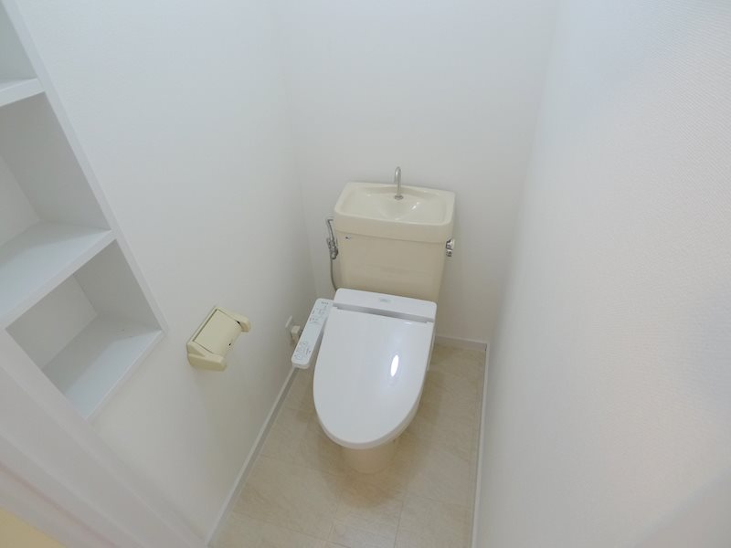 メゾン・オンブラージュのトイレ写真