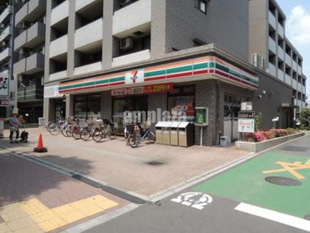 コンビニ　セブンイレブン中野中央5丁目店（コンビニ）まで161m