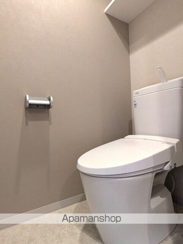 地下鉄鶴舞線 浄心駅 徒歩6分 12階建 築1年のトイレ写真