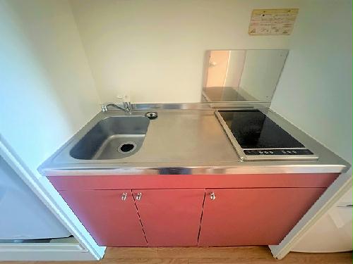 キッチン　1階、同タイプの部屋の写真です