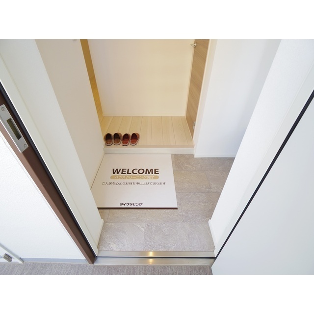 VILLA D’EST OHTEAの玄関写真