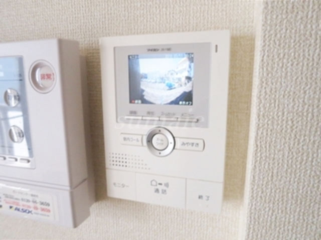 セキュリティ　モニター付きインターホンです☆