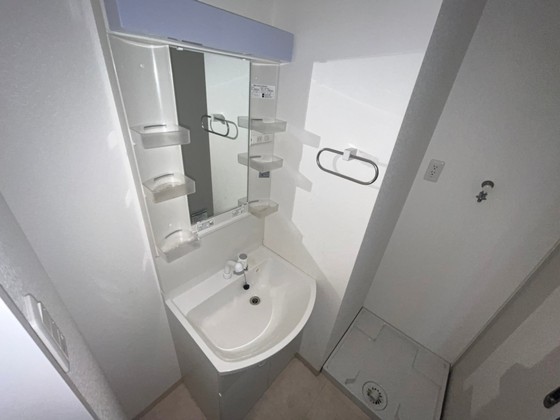 洗面設備　※別部屋の写真です