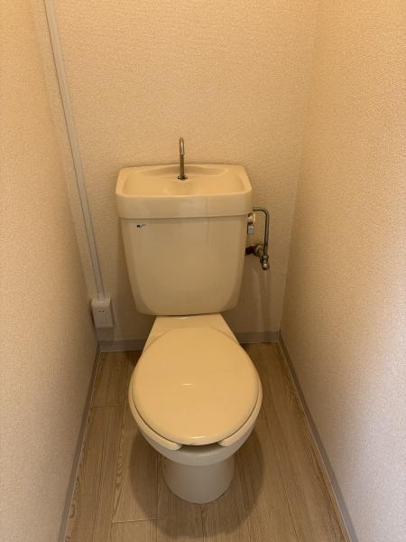 第5三幸興産ビルのトイレ写真