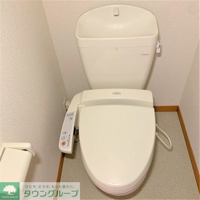 京成本線 勝田台駅 徒歩12分 2階建 築19年のトイレ写真