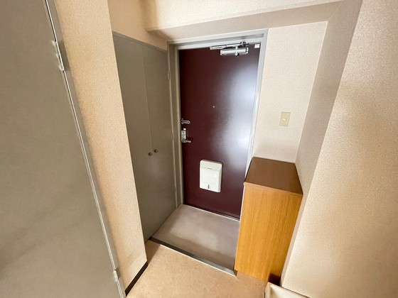 ソレーユ西山の玄関写真
