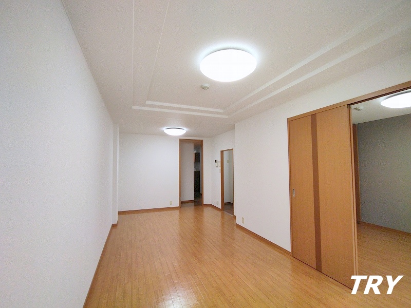 居室・リビング　南向きの明るいリビング！