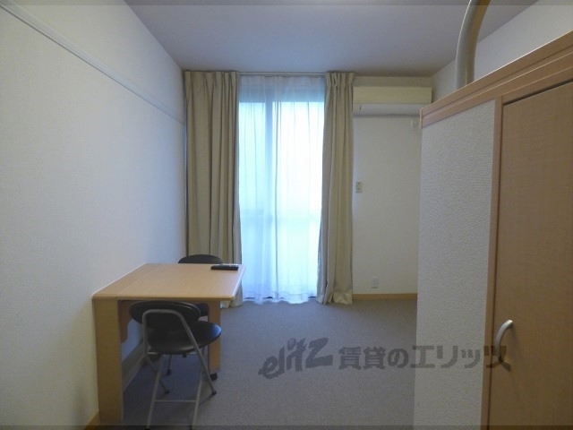 居室・リビング　居室