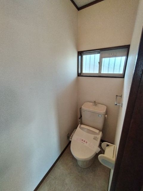 トイレ　温水洗浄便座完備★