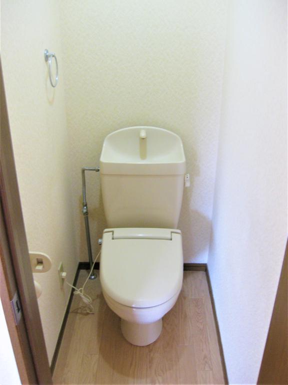 プリムヴェールBのトイレ写真