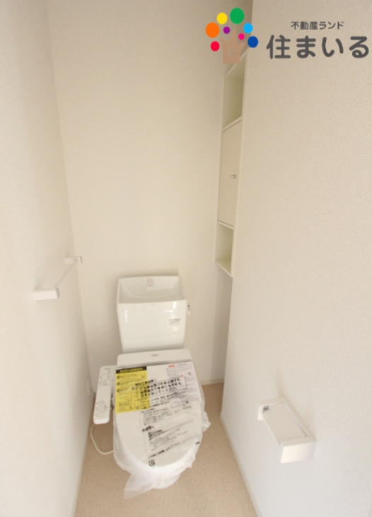 トイレ　※写真は同型タイプとなります