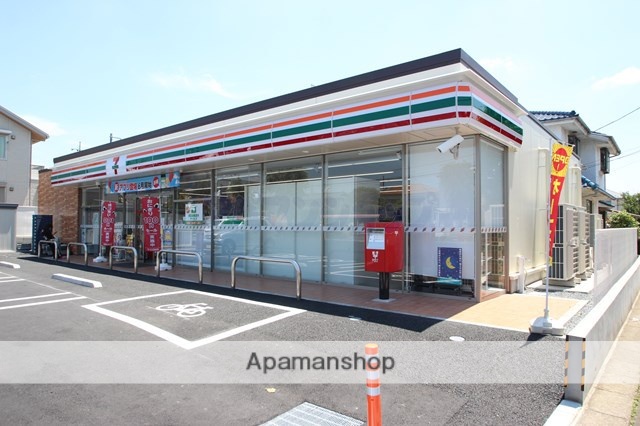 コンビニ　セブンイレブン（コンビニ）まで349m