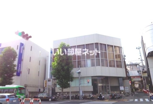 【神戸市灘区国玉通のアパートの銀行】