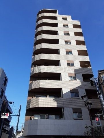 【ルフレリバーサイド町屋の建物外観】