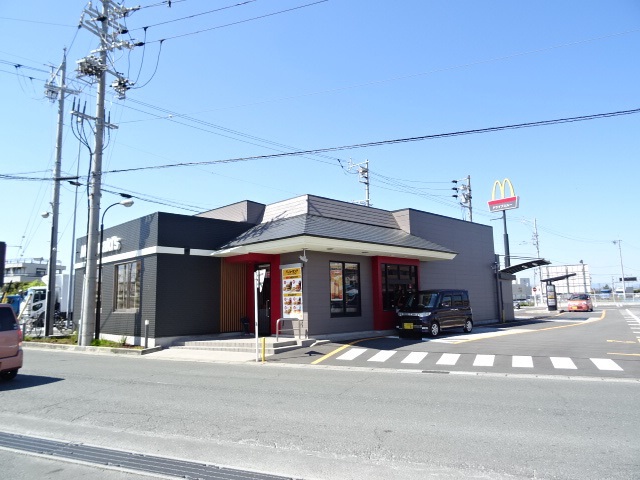 飲食店　マクドナルド長鶴店（飲食店）まで402m