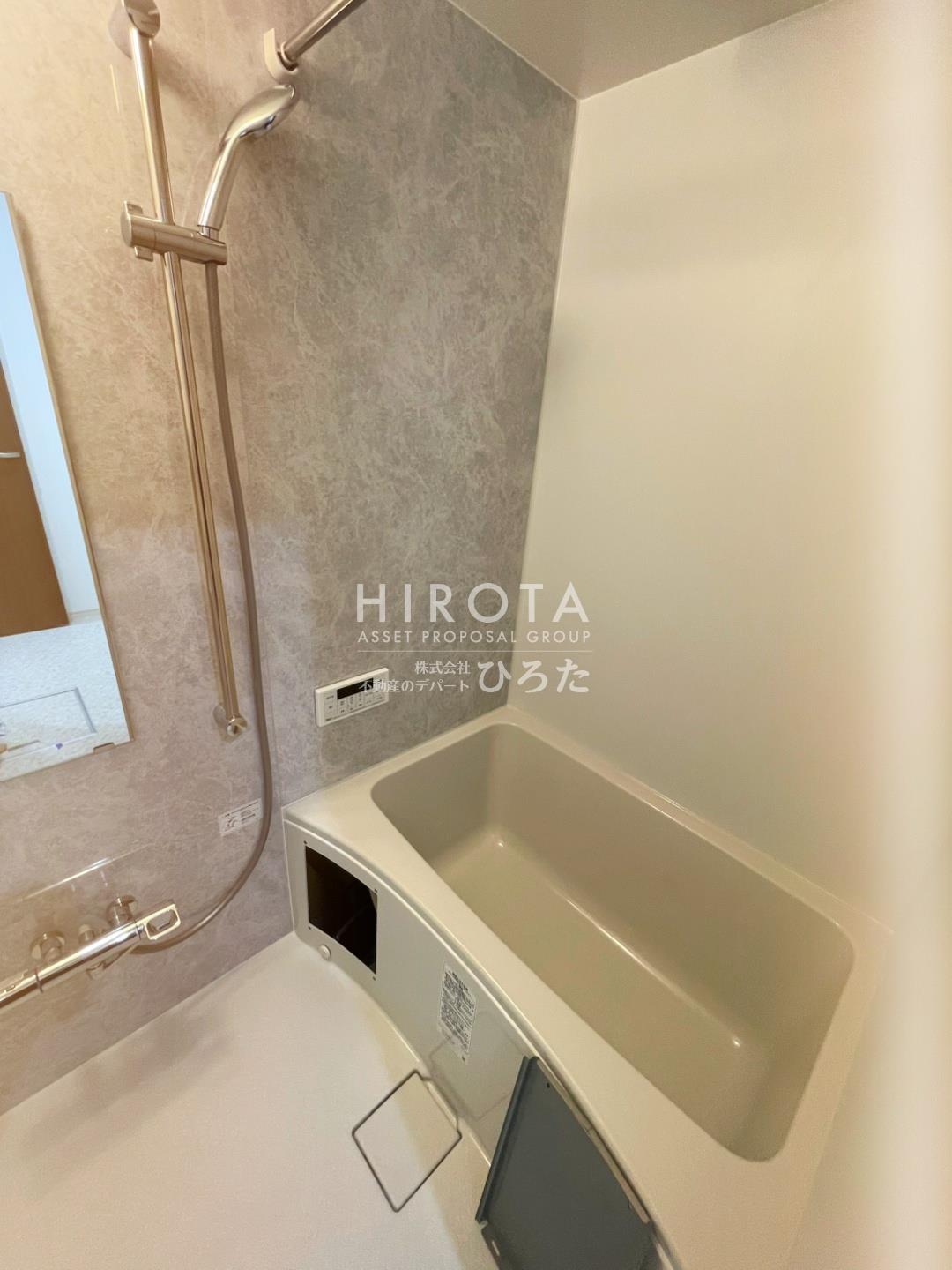 バス・シャワールーム