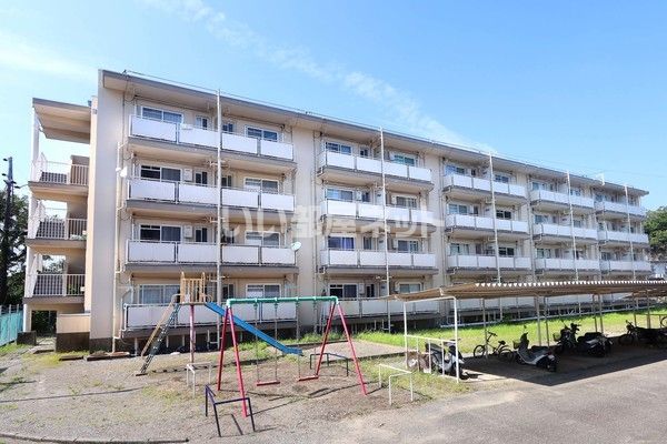 西牟婁郡白浜町堅田のマンションの建物外観