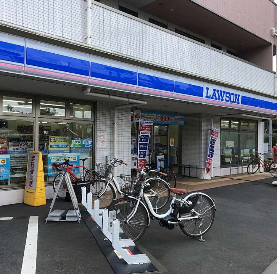 【世田谷区中町のマンションのコンビニ】