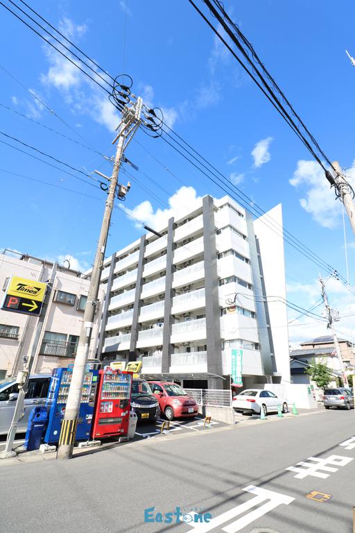 【コスモ上荒田の建物外観】