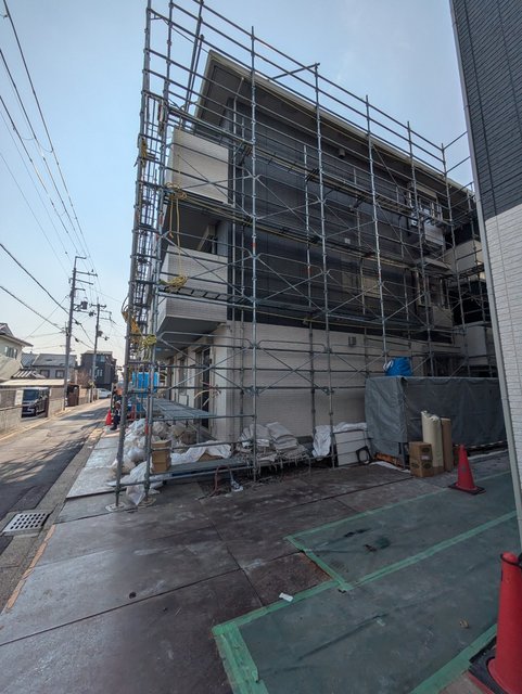 【京都市右京区山ノ内山ノ下町のアパートの建物外観】