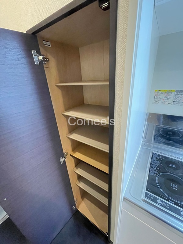 収納　シューズボックス