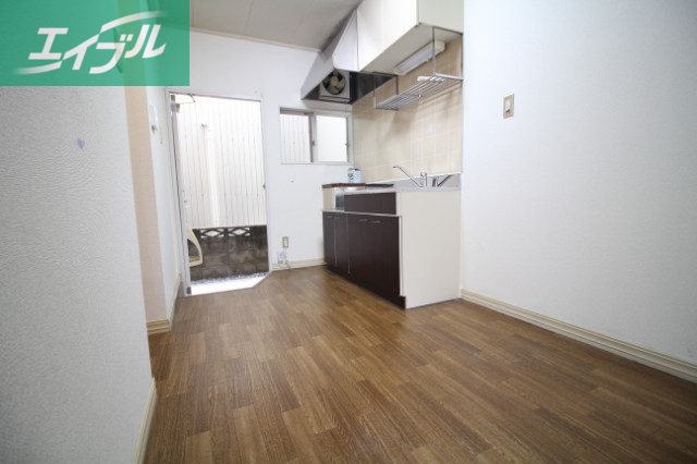 居室・リビング　リビング