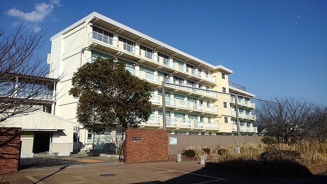 中学校　北九州市立　広徳中学校（中学校）まで350m