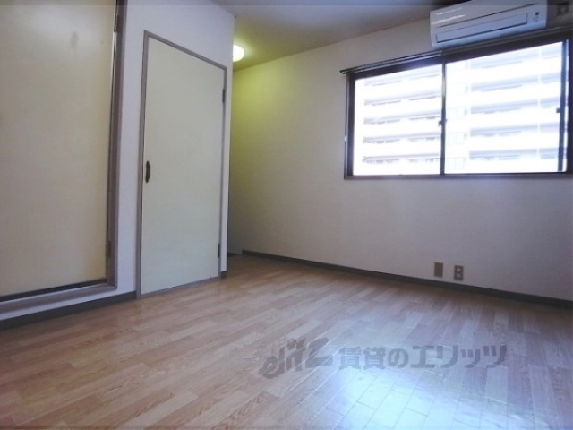 居室・リビング　洋室