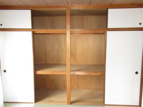 第２奥野マンション　収納　押入
