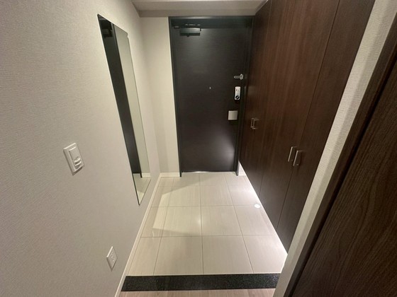 玄関　※別部屋の写真です