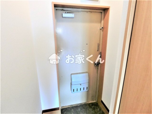 玄関　シューズボックス付き玄関
