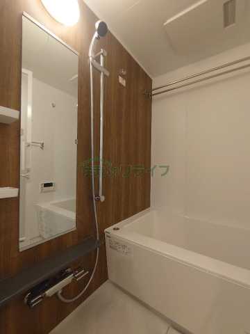 バス・シャワールーム　別階層の参考写真になります。