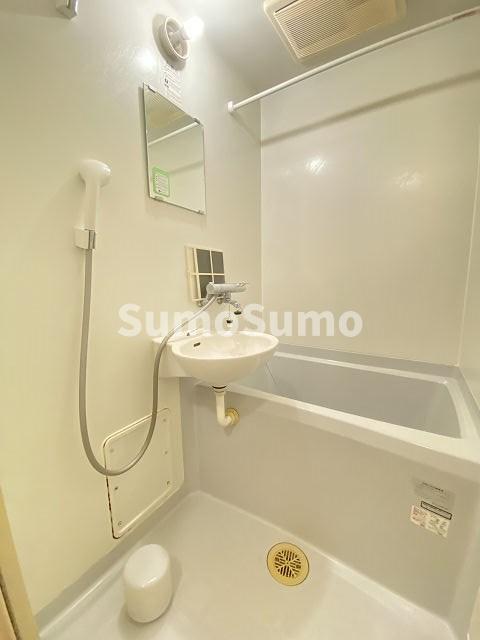 バス・シャワールーム　日々の暮らしに欠かせないお風呂です