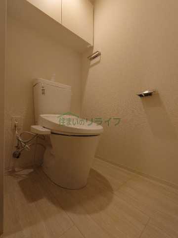 トイレ　クレストコート新宿山吹　※同タイプの別部屋写真です